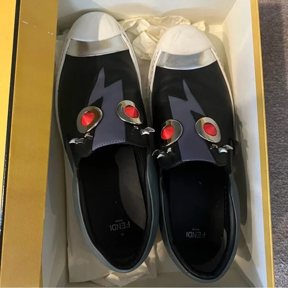 Fendi Faces Studded Leather Skate Sneakers Shoes EUC size 9/40 IN BOX Black